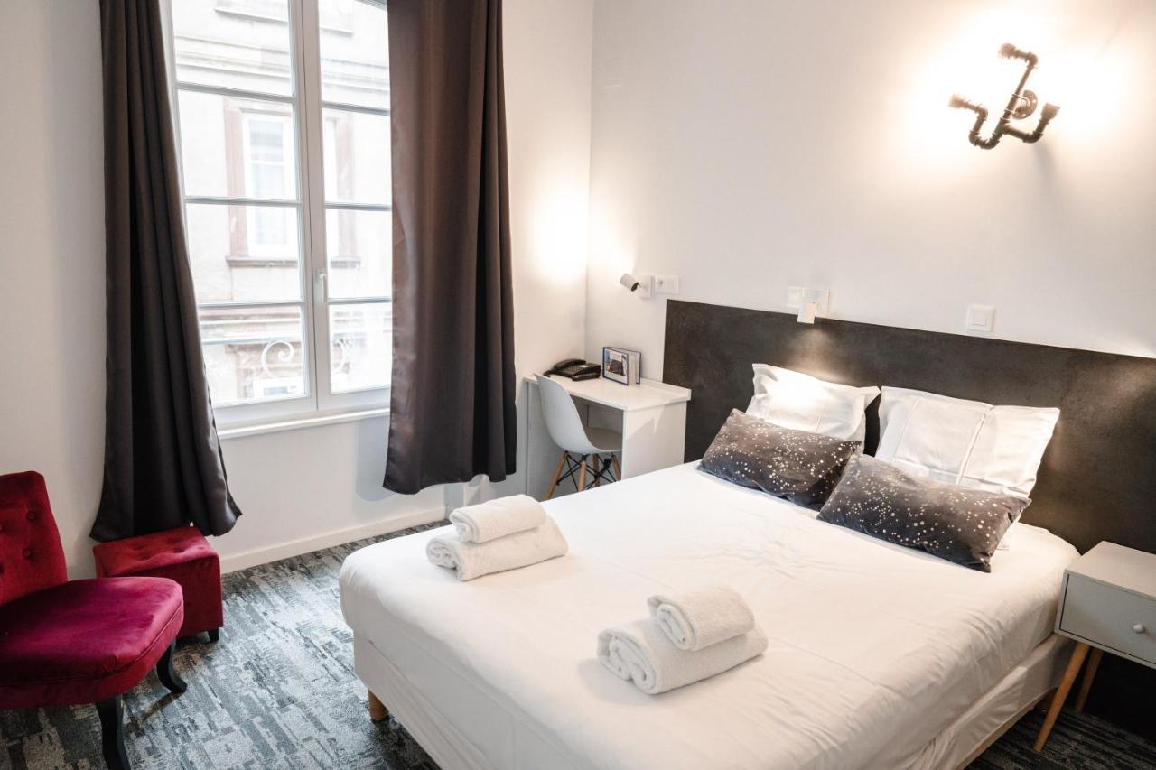 Des Arts - Centre Cathedrale Hotel 2*