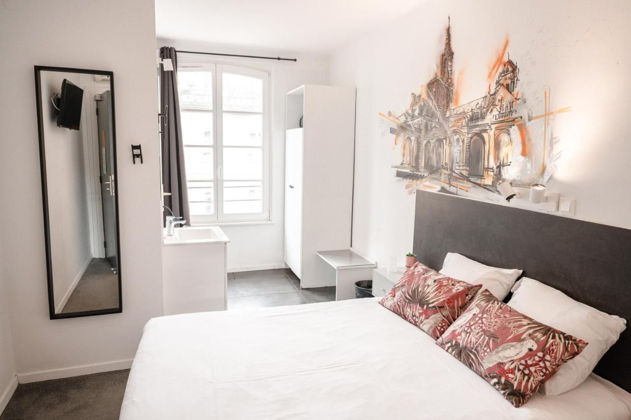 Des Arts - Centre Cathedrale Hotel 2*